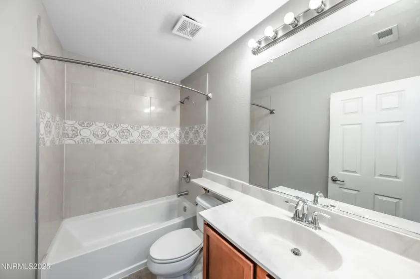 8905 Convair, Reno, Nevada 89506, 3 Bedrooms Bedrooms, ,3 BathroomsBathrooms,Residential,Residential,Convair,250057604