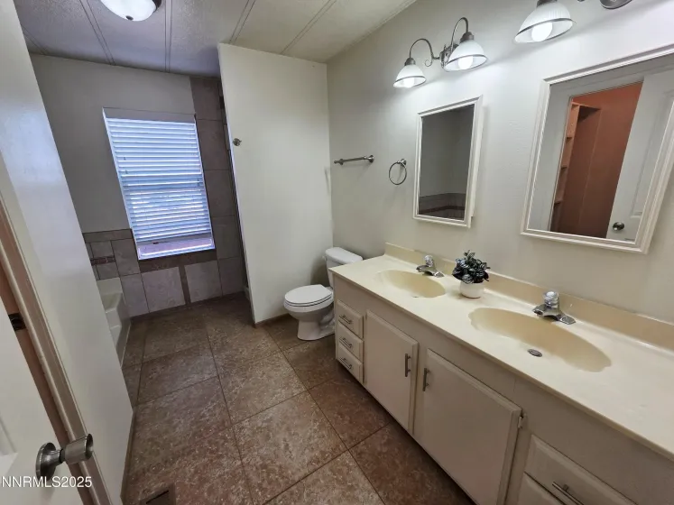 9380 Marshall, Fallon, Nevada 89406, 3 Bedrooms Bedrooms, ,2 BathroomsBathrooms,Residential,Residential,Marshall,250052985