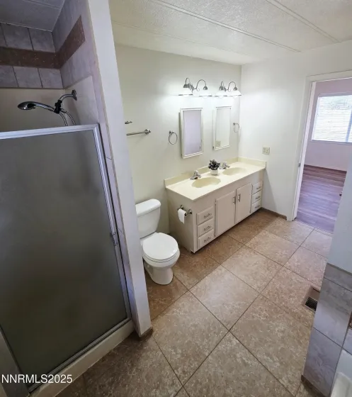 9380 Marshall, Fallon, Nevada 89406, 3 Bedrooms Bedrooms, ,2 BathroomsBathrooms,Residential,Residential,Marshall,250052985