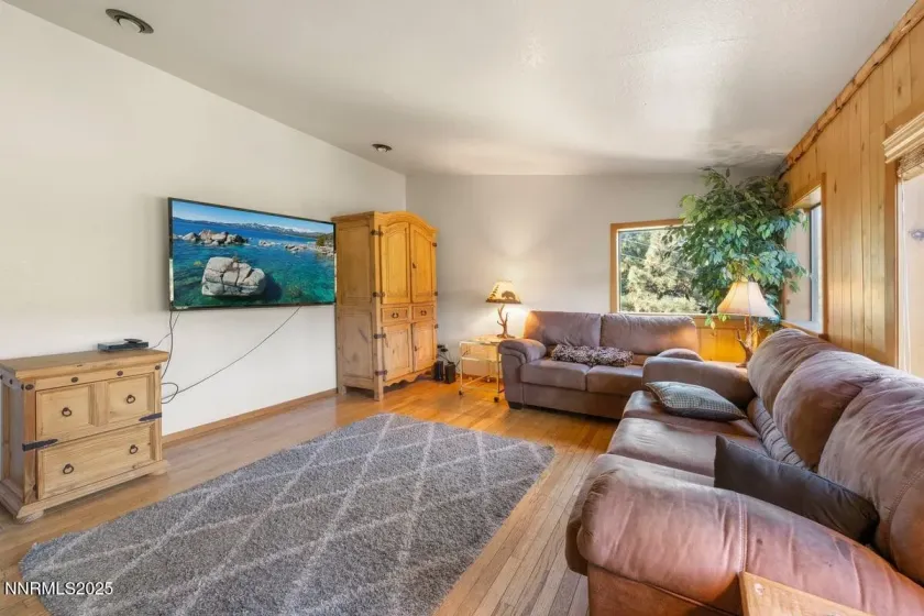 670 Riven Rock, Zephyr Cove, Nevada 89448, 4 Bedrooms Bedrooms, ,3 BathroomsBathrooms,Residential,Residential,Riven Rock,250057606