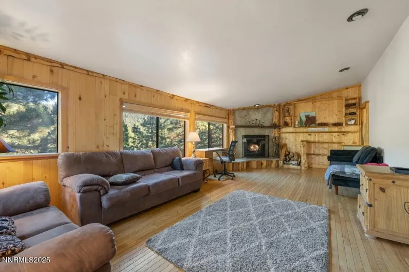 670 Riven Rock, Zephyr Cove, Nevada 89448, 4 Bedrooms Bedrooms, ,3 BathroomsBathrooms,Residential,Residential,Riven Rock,250057606