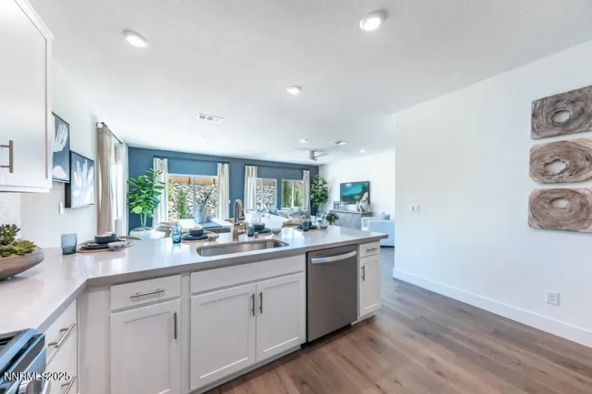 1312 Coco, Carson City, Nevada 89705, 4 Bedrooms Bedrooms, ,2 BathroomsBathrooms,Residential,Residential,Coco,250053068