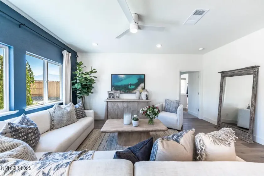 1312 Coco, Carson City, Nevada 89705, 4 Bedrooms Bedrooms, ,2 BathroomsBathrooms,Residential,Residential,Coco,250053068