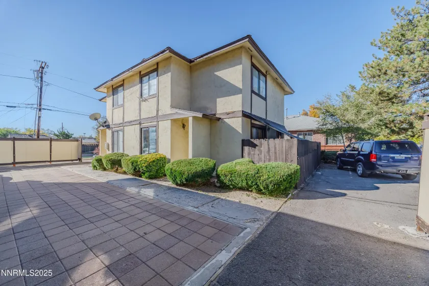 1541 G, Sparks, Nevada 89431, ,Commercial Sale,Residential,G,250057618 1541 G, Sparks, Nevada 89431, ,Commercial Sale,Residential,G,250057618