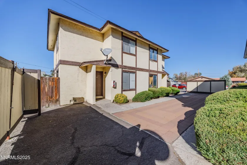 1541 G, Sparks, Nevada 89431, ,Commercial Sale,Residential,G,250057618 1541 G, Sparks, Nevada 89431, ,Commercial Sale,Residential,G,250057618