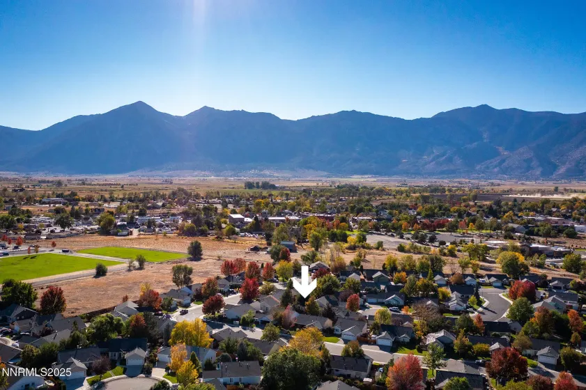 1464 Edlesborough, Gardnerville, Nevada 89410, 3 Bedrooms Bedrooms, ,2 BathroomsBathrooms,Residential,Residential,Edlesborough,250057619