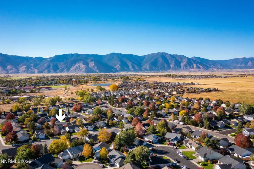 1464 Edlesborough, Gardnerville, Nevada 89410, 3 Bedrooms Bedrooms, ,2 BathroomsBathrooms,Residential,Residential,Edlesborough,250057619