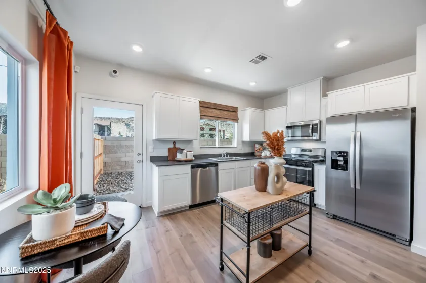 902 Orchard Rock, Reno, Nevada 89506, 3 Bedrooms Bedrooms, ,3 BathroomsBathrooms,Residential,Residential,Orchard Rock,250057629