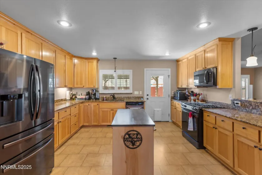 405 Cornerstone, Fallon, Nevada 89406, 4 Bedrooms Bedrooms, ,2 BathroomsBathrooms,Residential,Residential,Cornerstone,250057635