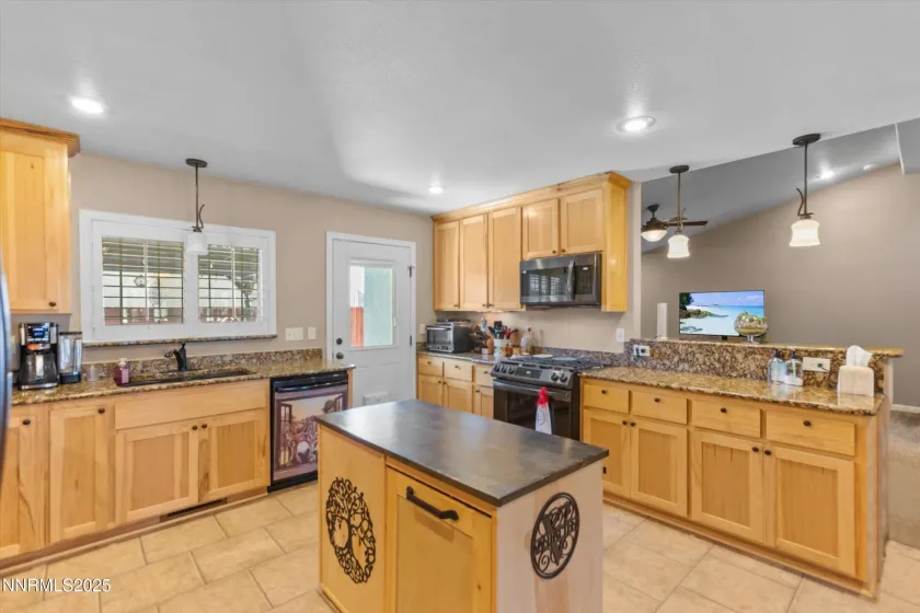 405 Cornerstone, Fallon, Nevada 89406, 4 Bedrooms Bedrooms, ,2 BathroomsBathrooms,Residential,Residential,Cornerstone,250057635