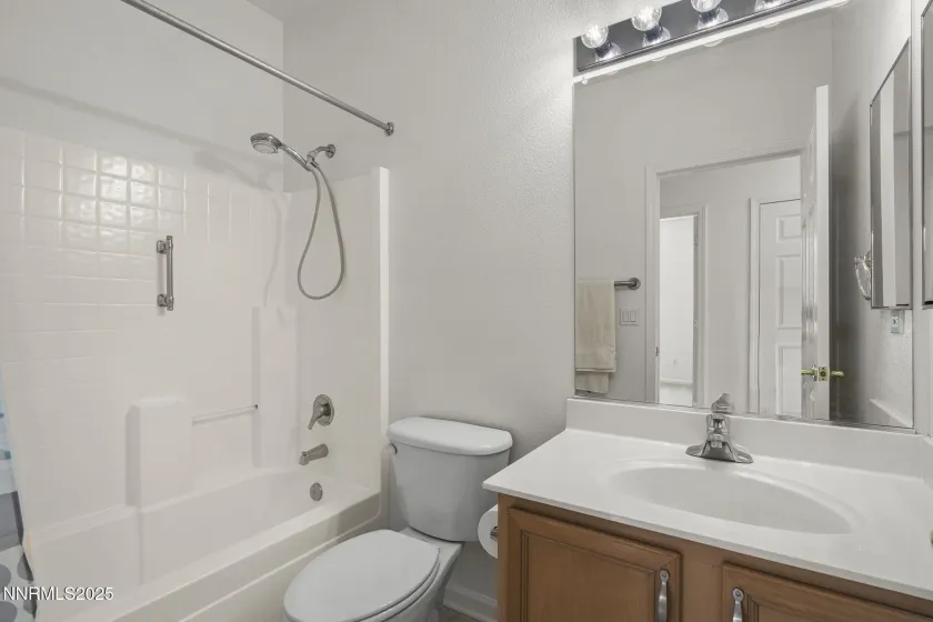 2119 Avella, Sparks, Nevada 89434, 2 Bedrooms Bedrooms, ,2 BathroomsBathrooms,Residential,Residential,Avella,250054728