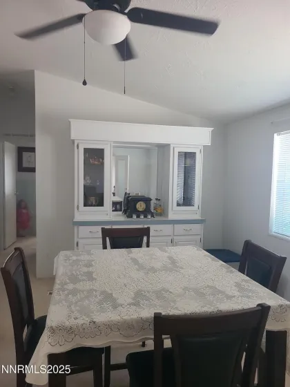 5211 Vanessa, Fallon, Nevada 89406, 3 Bedrooms Bedrooms, ,2 BathroomsBathrooms,Residential,Residential,Vanessa,250051208