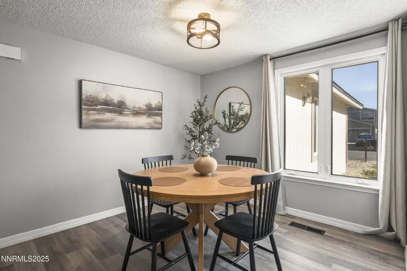 4360 Matich, Reno, Nevada 89502, 3 Bedrooms Bedrooms, ,2 BathroomsBathrooms,Residential,Residential,Matich,250057637