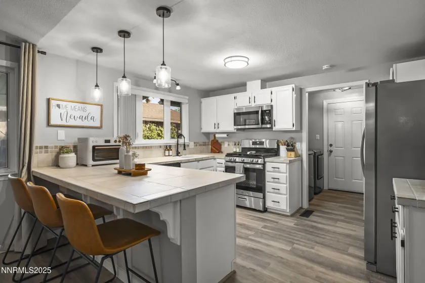 4360 Matich, Reno, Nevada 89502, 3 Bedrooms Bedrooms, ,2 BathroomsBathrooms,Residential,Residential,Matich,250057637