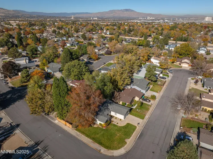 4360 Matich, Reno, Nevada 89502, 3 Bedrooms Bedrooms, ,2 BathroomsBathrooms,Residential,Residential,Matich,250057637