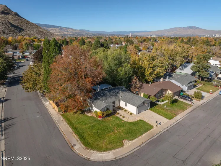 4360 Matich, Reno, Nevada 89502, 3 Bedrooms Bedrooms, ,2 BathroomsBathrooms,Residential,Residential,Matich,250057637