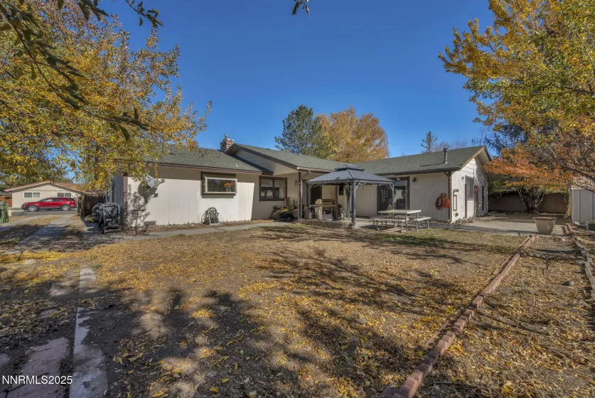 1670 Belarra, Minden, Nevada 89423, 3 Bedrooms Bedrooms, ,3 BathroomsBathrooms,Residential,Residential,Belarra,250057638