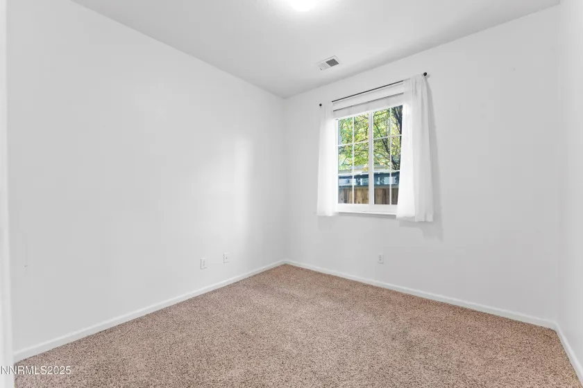 2661 Lawry, Sparks, Nevada 89436, 3 Bedrooms Bedrooms, ,2 BathroomsBathrooms,Residential,Residential,Lawry,250057640