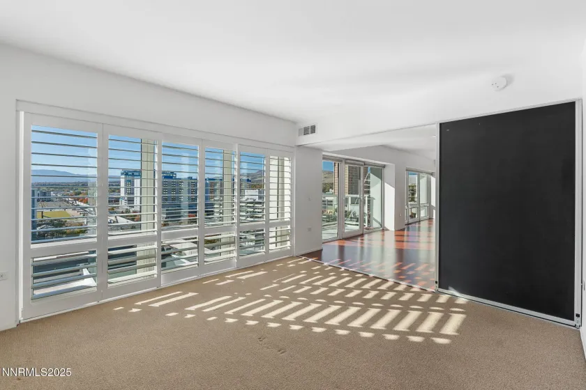 255 Sierra, Reno, Nevada 89501, 2 Bedrooms Bedrooms, ,2 BathroomsBathrooms,Residential,Residential,Sierra,250057645