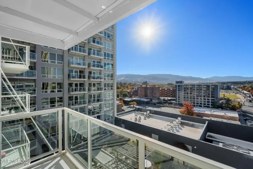 255 Sierra, Reno, Nevada 89501, 2 Bedrooms Bedrooms, ,2 BathroomsBathrooms,Residential,Residential,Sierra,250057645