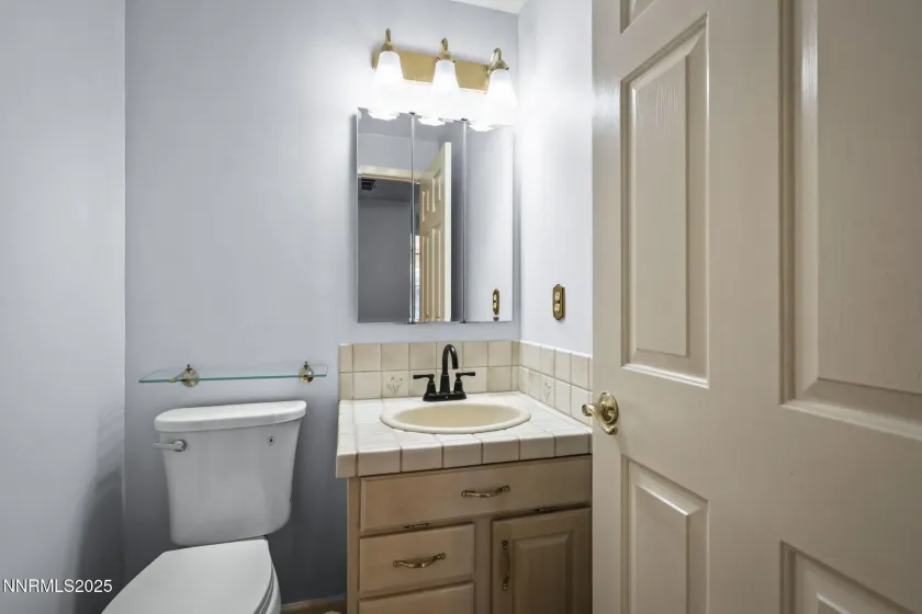 745 Glen Vista, Sparks, Nevada 89434, 4 Bedrooms Bedrooms, ,2 BathroomsBathrooms,Residential,Residential,Glen Vista,250057646