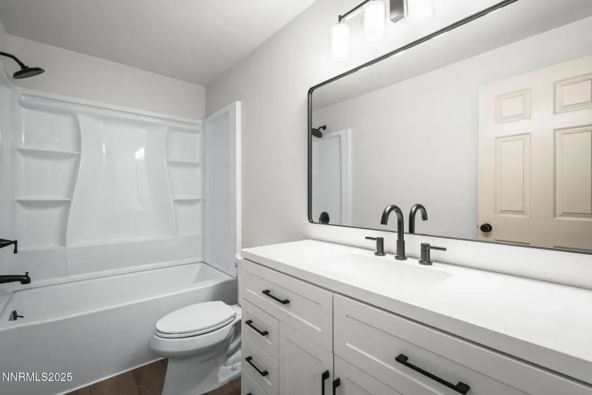 745 Glen Vista, Sparks, Nevada 89434, 4 Bedrooms Bedrooms, ,2 BathroomsBathrooms,Residential,Residential,Glen Vista,250057646