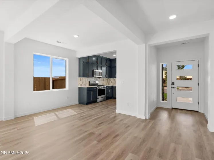 14442 Fredonia, Reno, Nevada 89506, 3 Bedrooms Bedrooms, ,2 BathroomsBathrooms,Residential,Residential,Fredonia,250057650