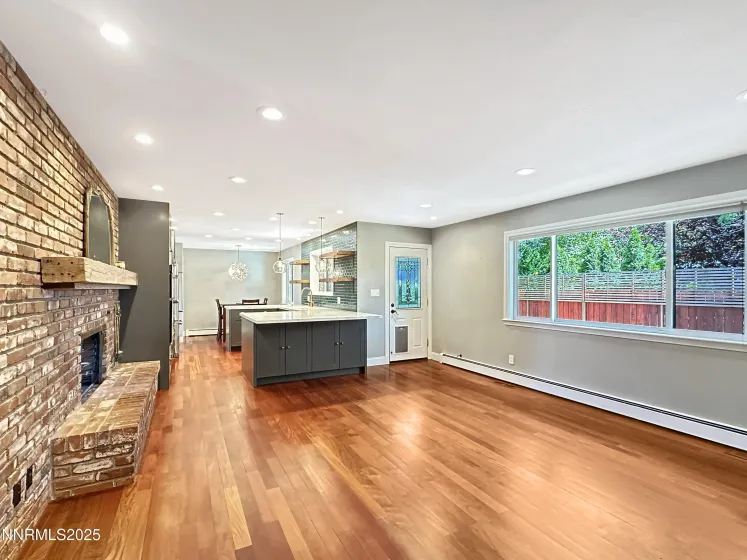 1550 Swan, Reno, Nevada 89509, 3 Bedrooms Bedrooms, ,3 BathroomsBathrooms,Residential,Residential,Swan,250053299