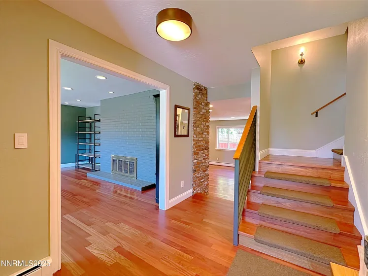 1550 Swan, Reno, Nevada 89509, 3 Bedrooms Bedrooms, ,3 BathroomsBathrooms,Residential,Residential,Swan,250053299