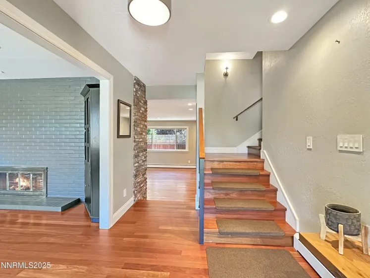 1550 Swan, Reno, Nevada 89509, 3 Bedrooms Bedrooms, ,3 BathroomsBathrooms,Residential,Residential,Swan,250053299