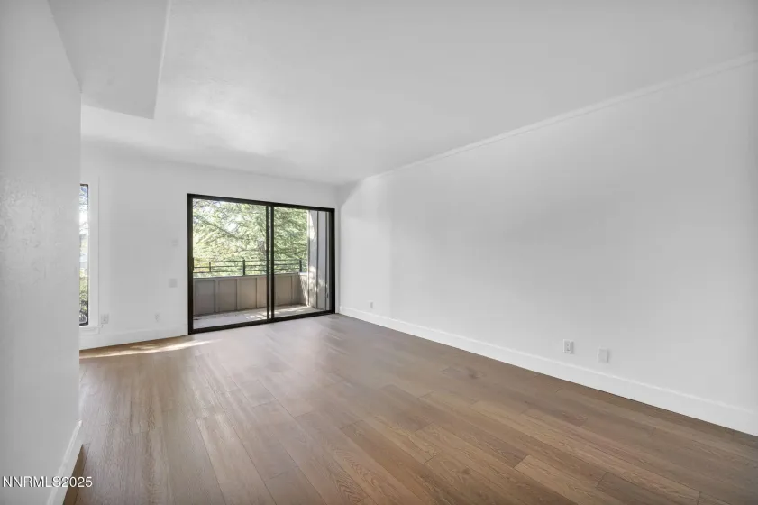 1325 Jones, Reno, Nevada 89503, 2 Bedrooms Bedrooms, ,3 BathroomsBathrooms,Residential,Residential,Jones,250057653