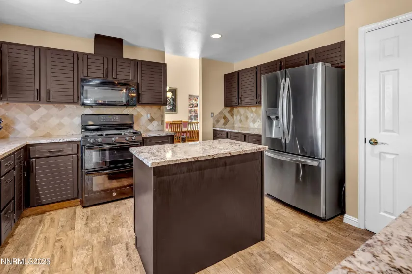 1576 San Pedro, Sparks, Nevada 89436, 4 Bedrooms Bedrooms, ,3 BathroomsBathrooms,Residential,Residential,San Pedro,250057656