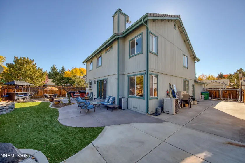 1576 San Pedro, Sparks, Nevada 89436, 4 Bedrooms Bedrooms, ,3 BathroomsBathrooms,Residential,Residential,San Pedro,250057656