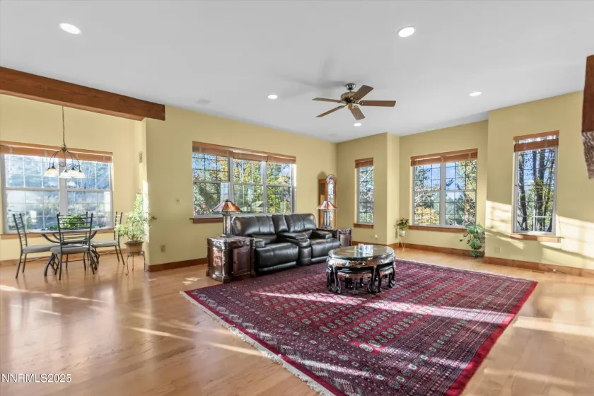 14275 Caballero, Reno, Nevada 89511, 3 Bedrooms Bedrooms, ,4 BathroomsBathrooms,Residential,Residential,Caballero,250057655