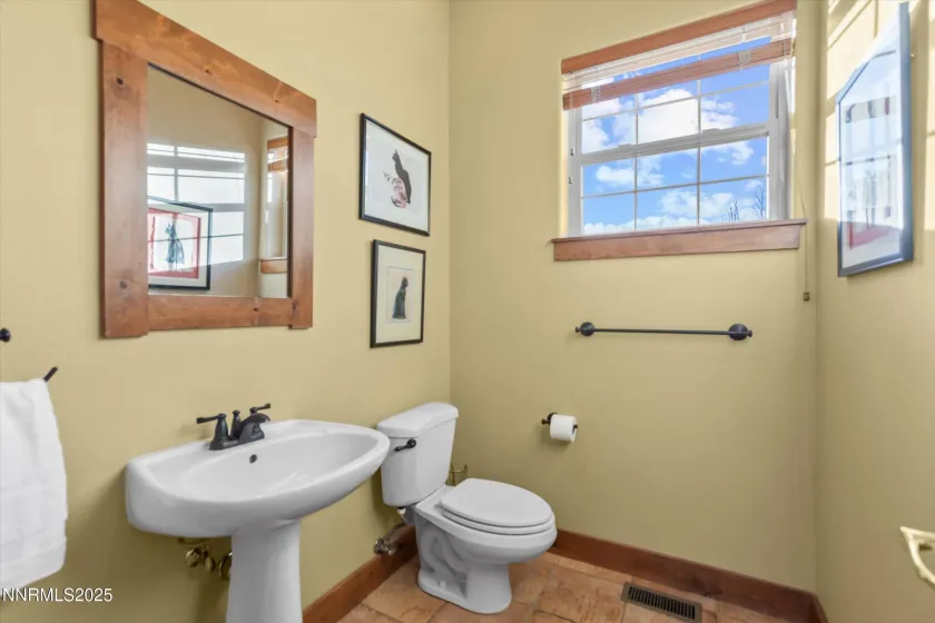 14275 Caballero, Reno, Nevada 89511, 3 Bedrooms Bedrooms, ,4 BathroomsBathrooms,Residential,Residential,Caballero,250057655