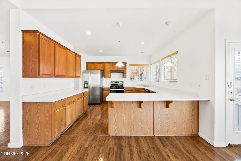 3211 Cityview, Sparks, Nevada 89431, 4 Bedrooms Bedrooms, ,4 BathroomsBathrooms,Residential,Residential,Cityview,250057661