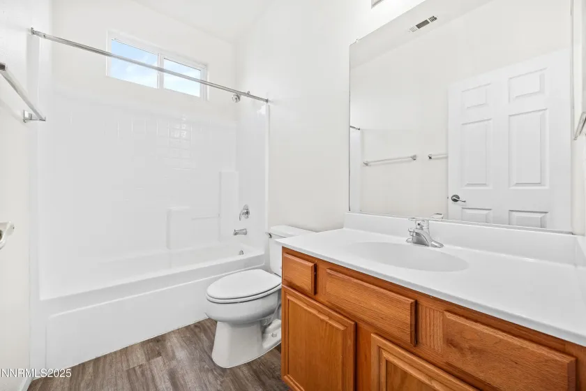 3211 Cityview, Sparks, Nevada 89431, 4 Bedrooms Bedrooms, ,4 BathroomsBathrooms,Residential,Residential,Cityview,250057661