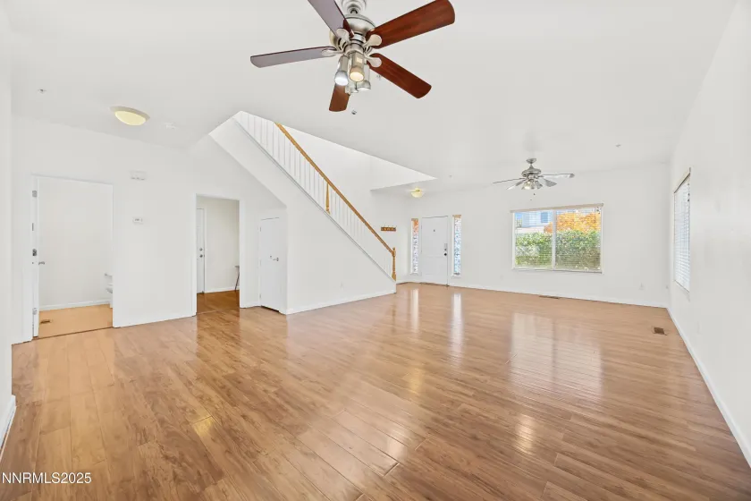 3211 Cityview, Sparks, Nevada 89431, 4 Bedrooms Bedrooms, ,4 BathroomsBathrooms,Residential,Residential,Cityview,250057661