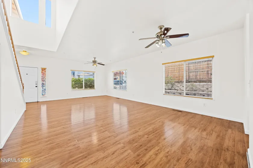 3211 Cityview, Sparks, Nevada 89431, 4 Bedrooms Bedrooms, ,4 BathroomsBathrooms,Residential,Residential,Cityview,250057661