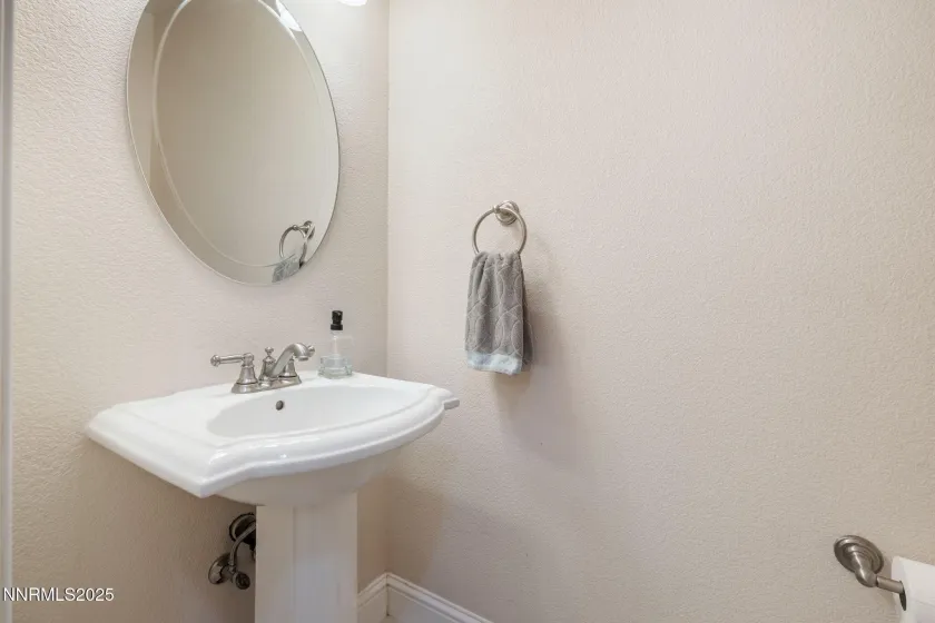 306 San Roma, Dayton, Nevada 89403, 4 Bedrooms Bedrooms, ,3 BathroomsBathrooms,Residential,Residential,San Roma,250057667