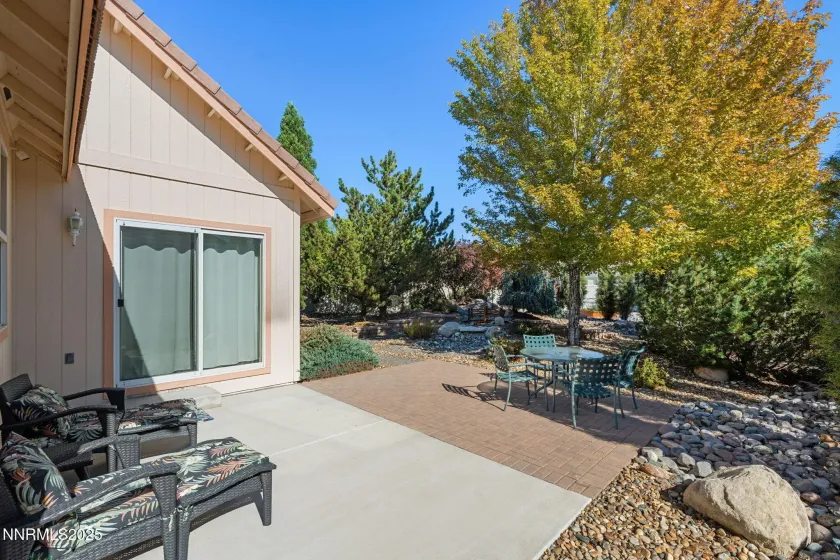 306 San Roma, Dayton, Nevada 89403, 4 Bedrooms Bedrooms, ,3 BathroomsBathrooms,Residential,Residential,San Roma,250057667