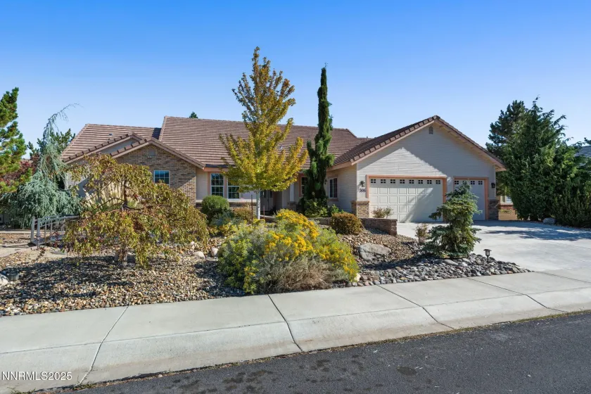 306 San Roma, Dayton, Nevada 89403, 4 Bedrooms Bedrooms, ,3 BathroomsBathrooms,Residential,Residential,San Roma,250057667