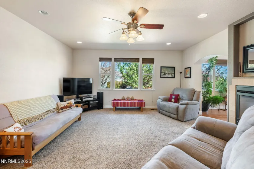 306 San Roma, Dayton, Nevada 89403, 4 Bedrooms Bedrooms, ,3 BathroomsBathrooms,Residential,Residential,San Roma,250057667