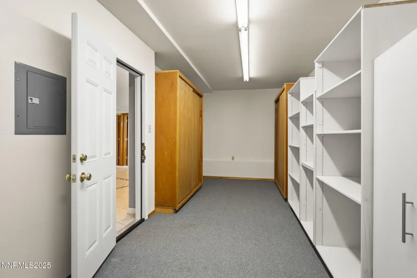 660 Dog Valley, Verdi, Nevada 89439, 4 Bedrooms Bedrooms, ,3 BathroomsBathrooms,Residential,Residential,Dog Valley,250057669