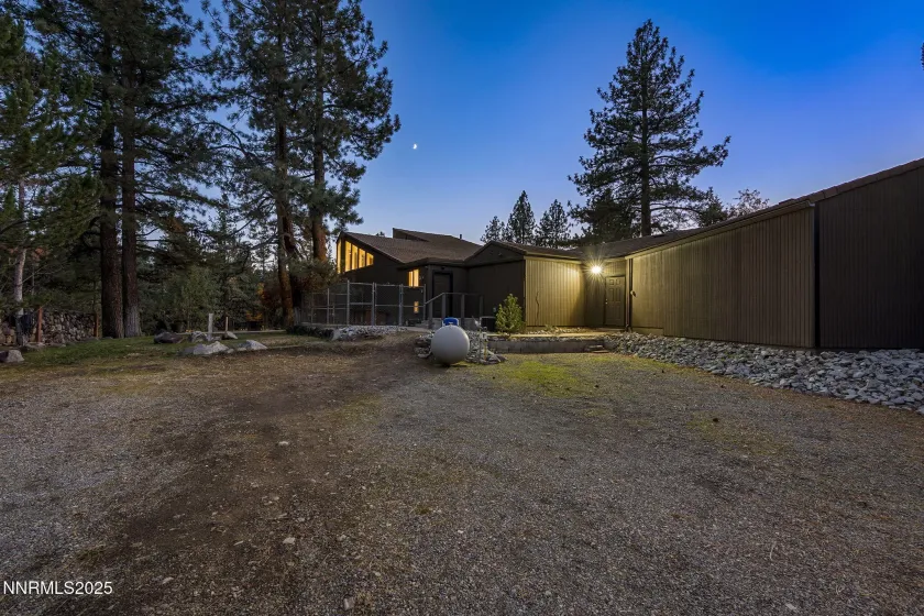 660 Dog Valley, Verdi, Nevada 89439, 4 Bedrooms Bedrooms, ,3 BathroomsBathrooms,Residential,Residential,Dog Valley,250057669