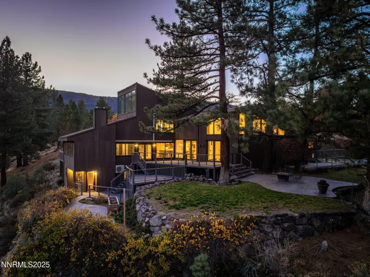 660 Dog Valley, Verdi, Nevada 89439, 4 Bedrooms Bedrooms, ,3 BathroomsBathrooms,Residential,Residential,Dog Valley,250057669