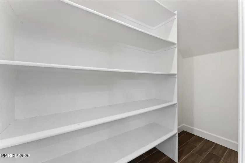 10300 Gold Mine, Reno, Nevada 89521, 4 Bedrooms Bedrooms, ,3 BathroomsBathrooms,Residential,Residential,Gold Mine,250057186