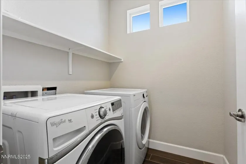 10300 Gold Mine, Reno, Nevada 89521, 4 Bedrooms Bedrooms, ,3 BathroomsBathrooms,Residential,Residential,Gold Mine,250057186