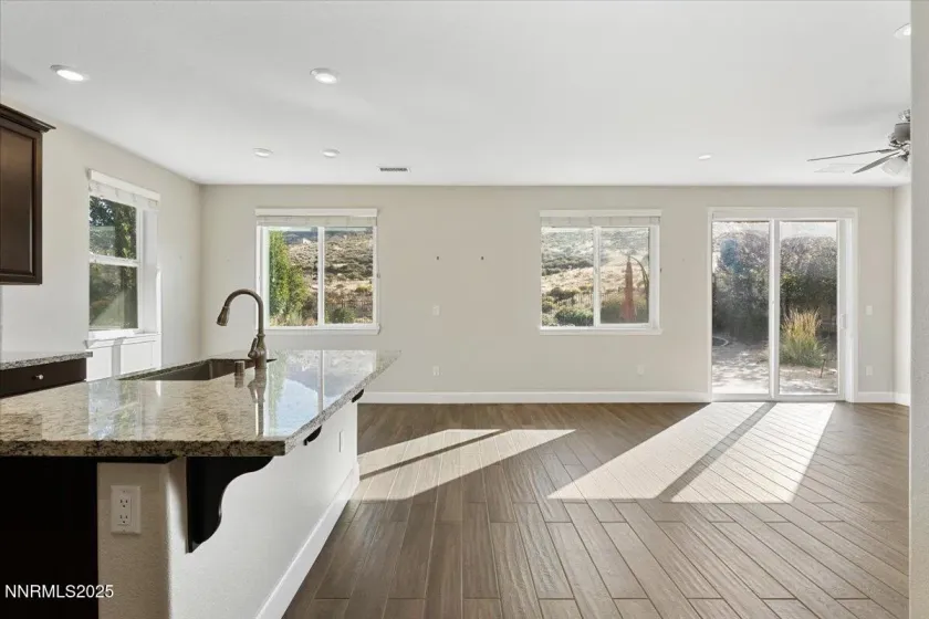 10300 Gold Mine, Reno, Nevada 89521, 4 Bedrooms Bedrooms, ,3 BathroomsBathrooms,Residential,Residential,Gold Mine,250057186