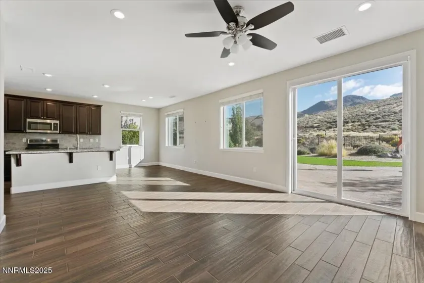 10300 Gold Mine, Reno, Nevada 89521, 4 Bedrooms Bedrooms, ,3 BathroomsBathrooms,Residential,Residential,Gold Mine,250057186